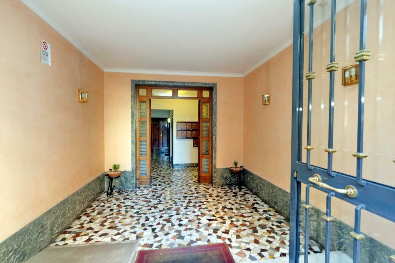 Bbhome Trastevere Station White Chic Apartment Рим Екстериор снимка