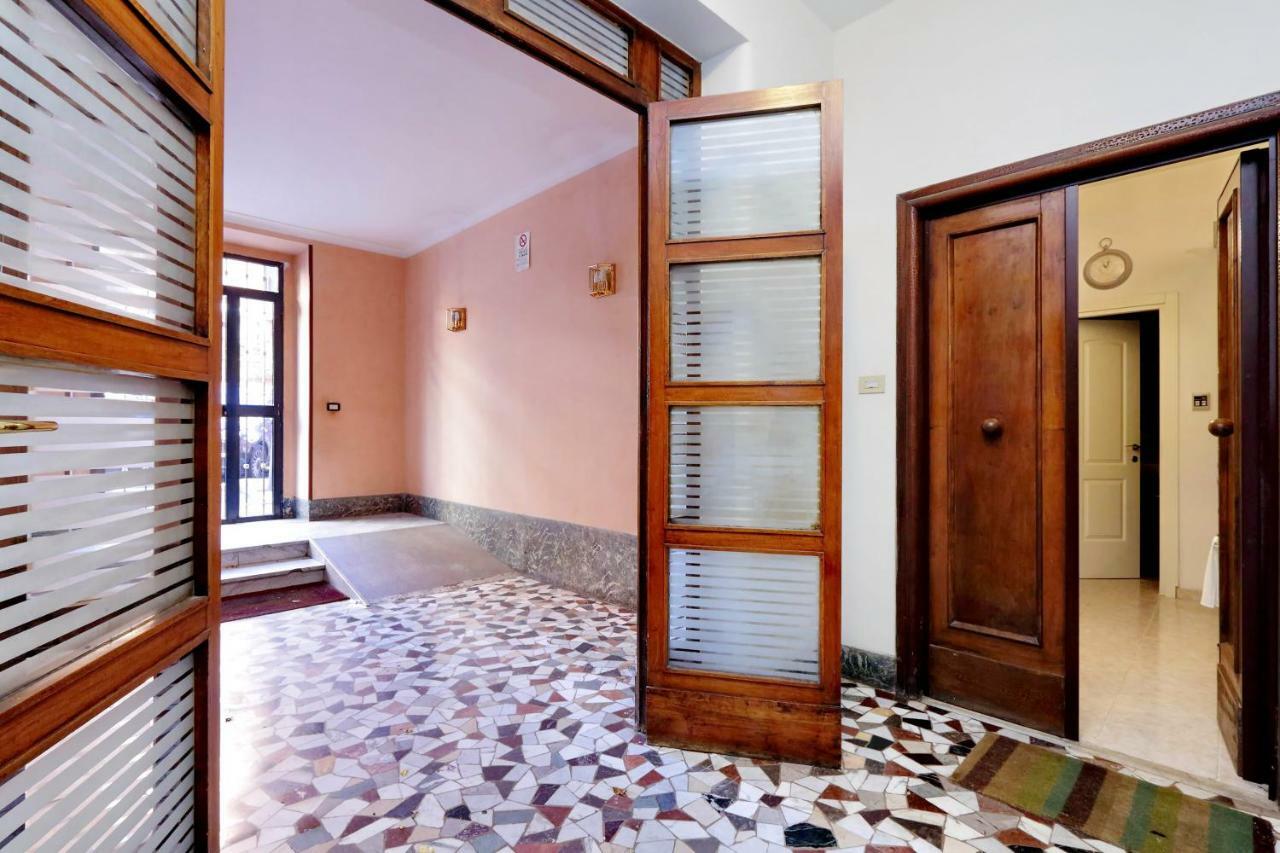 Bbhome Trastevere Station White Chic Apartment Рим Екстериор снимка